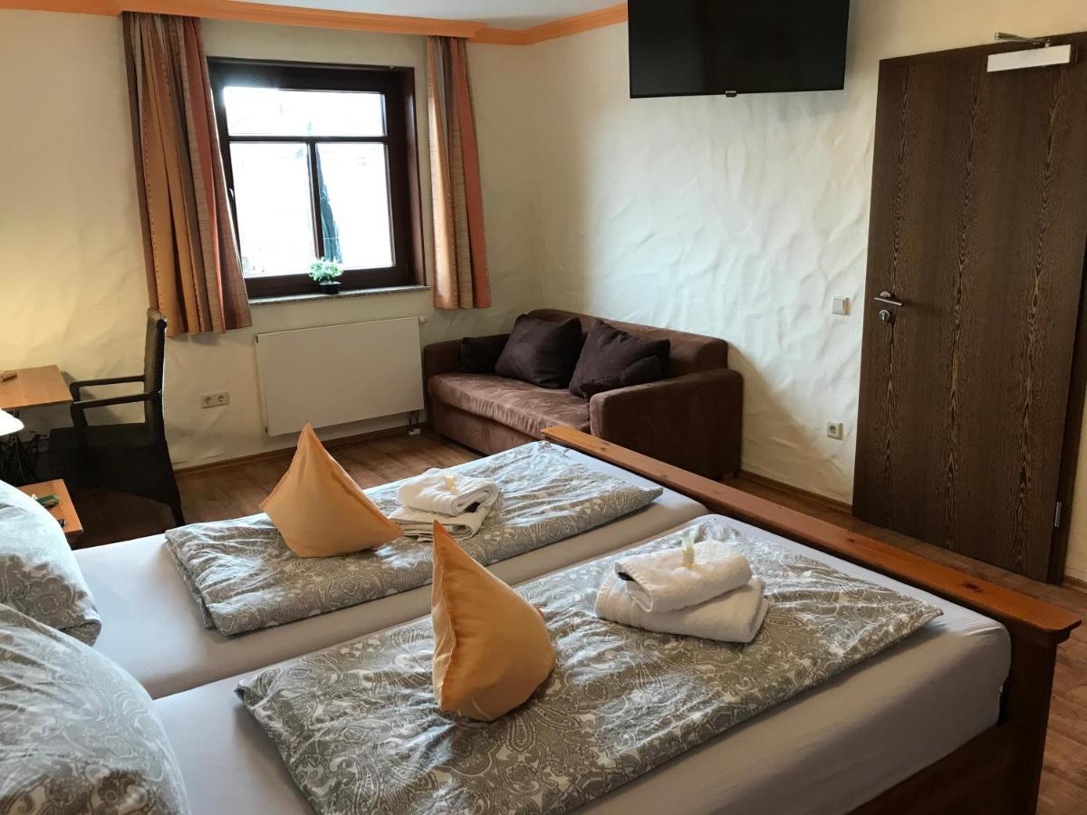 Landhotel Lindenhof Grevenbroich Eksteriør bilde
