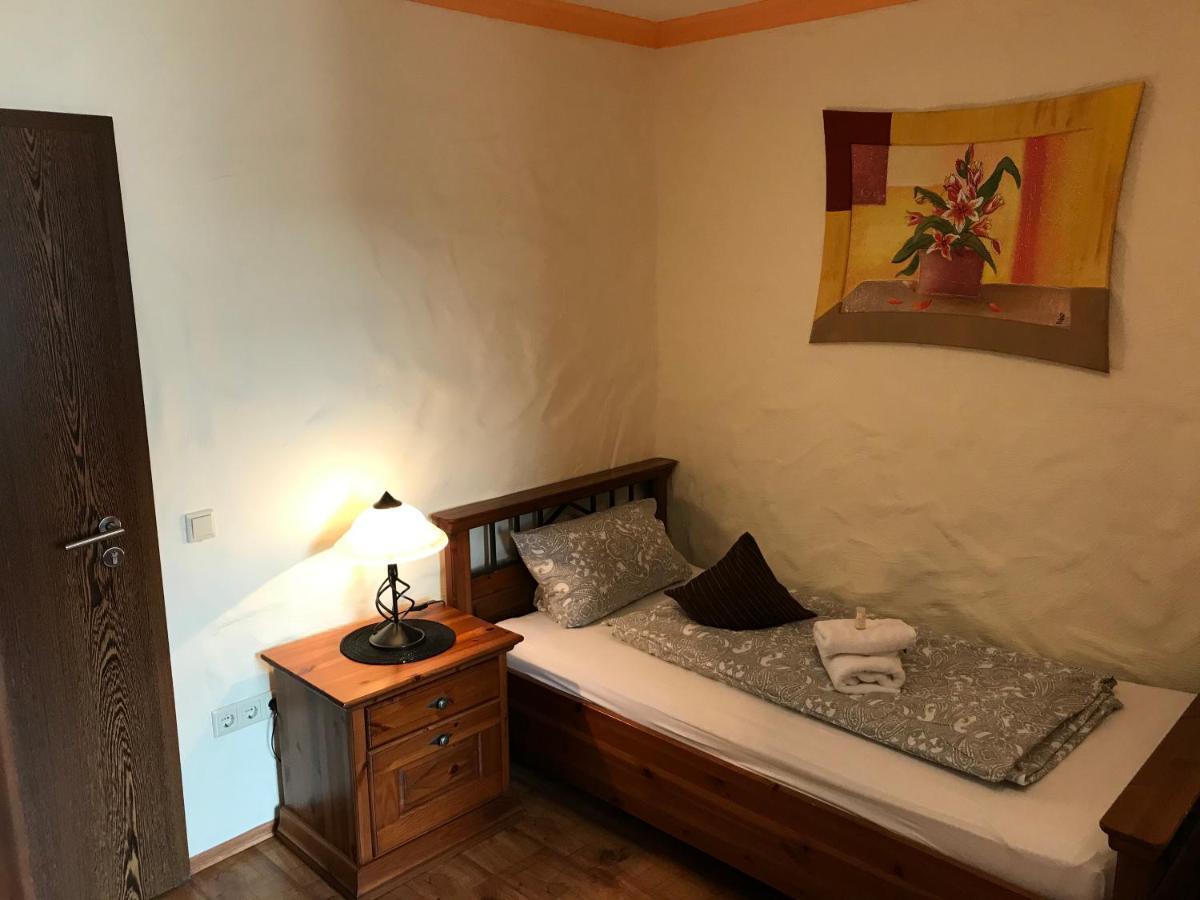 Landhotel Lindenhof Grevenbroich Eksteriør bilde