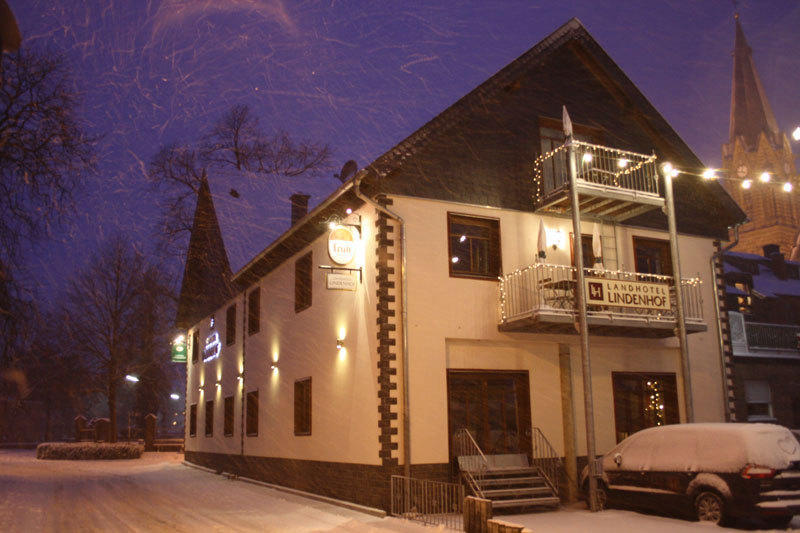Landhotel Lindenhof Grevenbroich Eksteriør bilde
